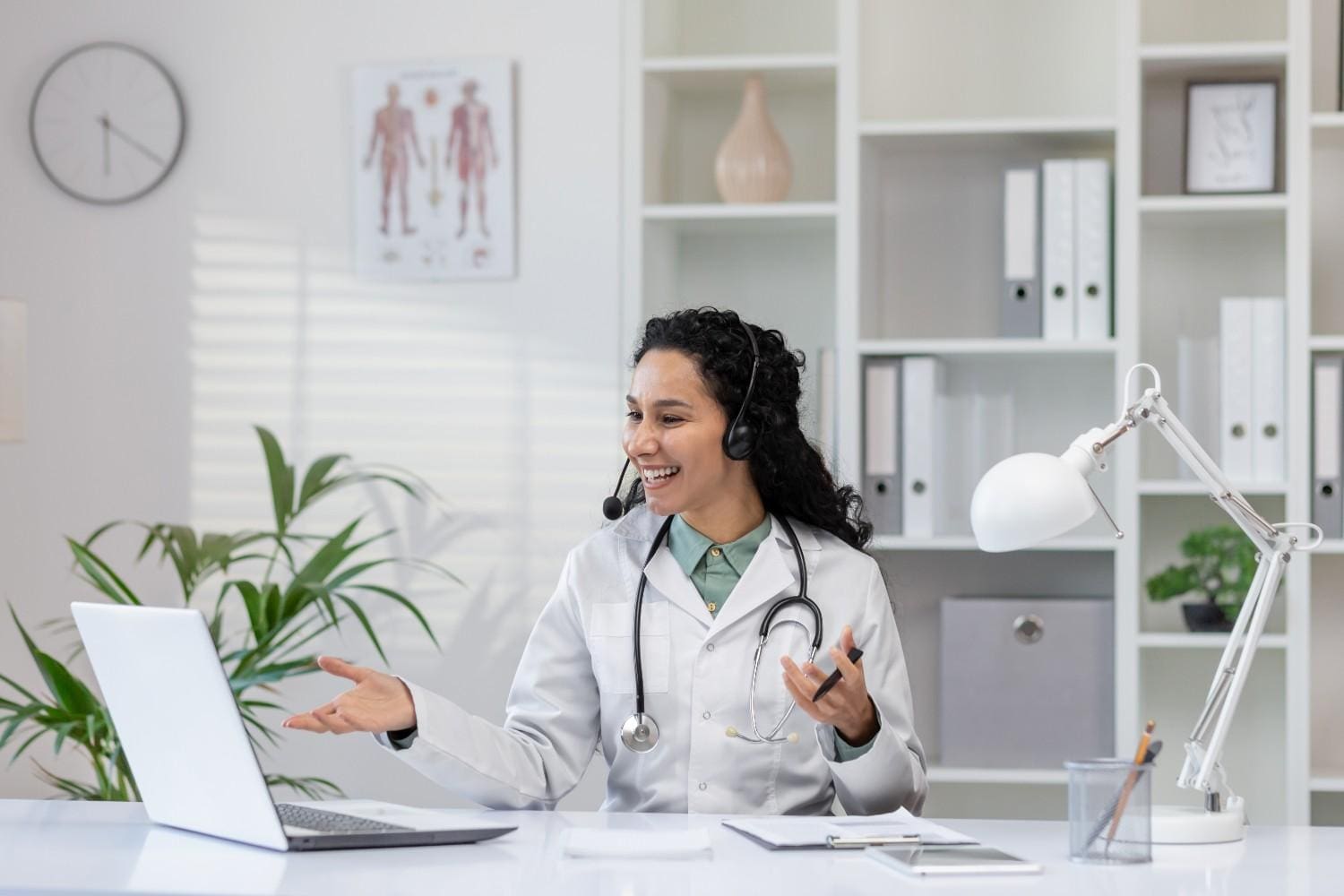 virtual-medical-receptionist-solutions-for-your-practice