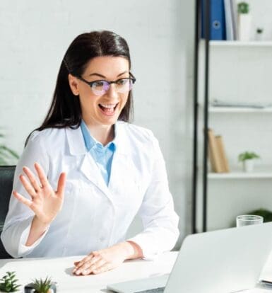 revolutionizing-healthcare-virtual-receptionists-scalable-solution