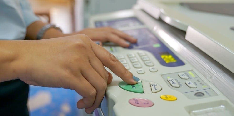 Printing schedules in eClinicalWorks showing Resource Schedule and print settings for providers and date ranges.