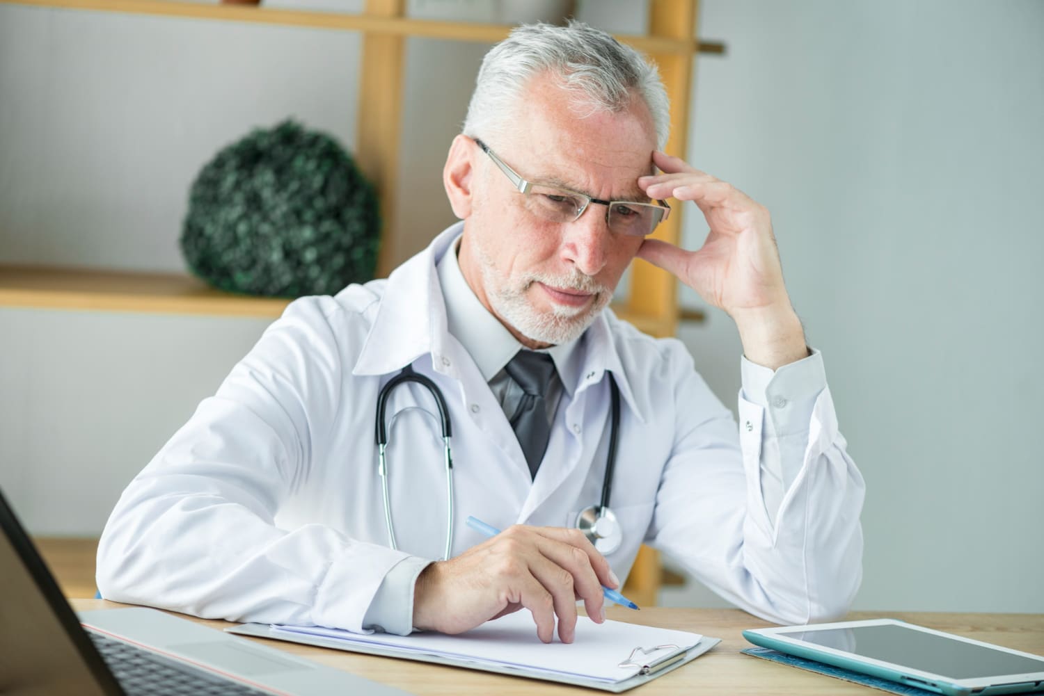 Medical Scribe Assisting Connecticut Doctor with Patient Documentation